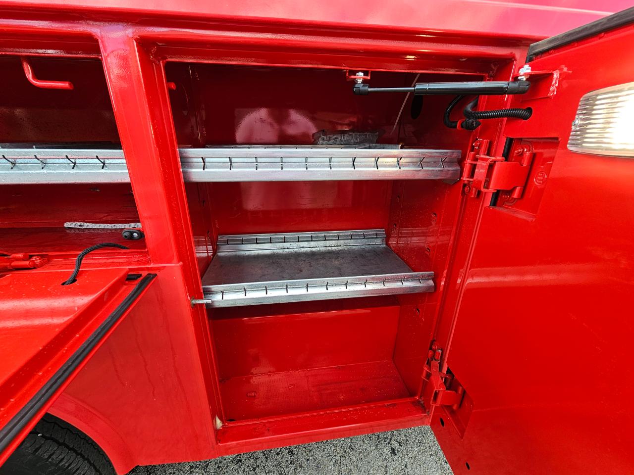 Ford Transit Cutaway T-350 DRW 138" WB 9950 GVWR 2019