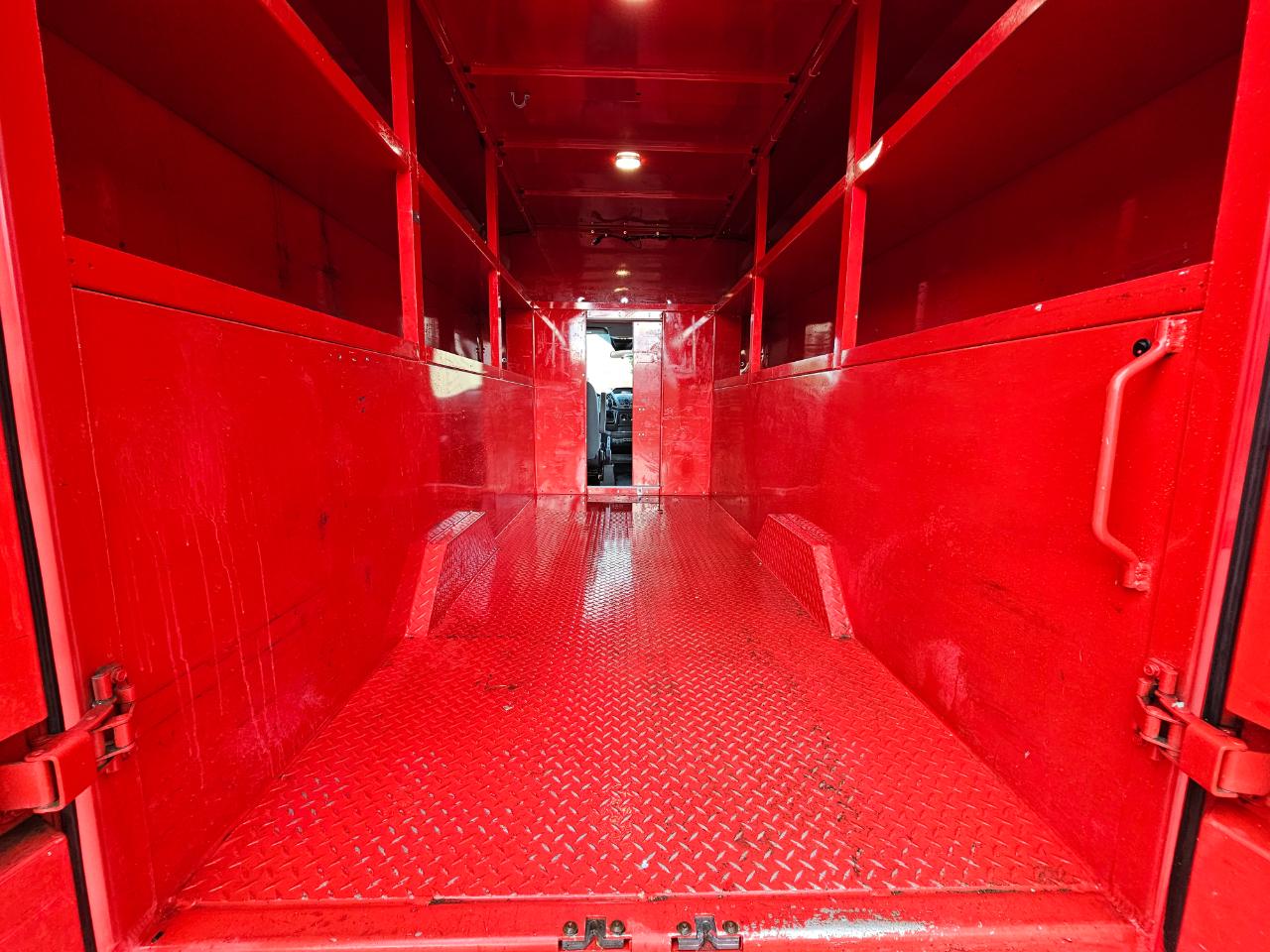 Ford Transit Cutaway T-350 DRW 138" WB 9950 GVWR 2019