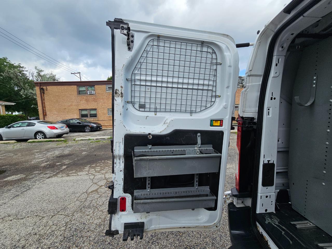 Ford Transit Van T-250 148" Low Rf 9000 GVWR Sliding RH Dr 2018