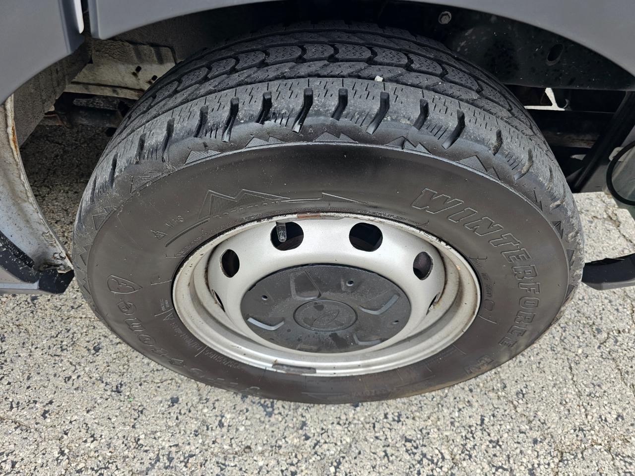 Ford Transit Van T-250 148" Low Rf 9000 GVWR Sliding RH Dr 2018