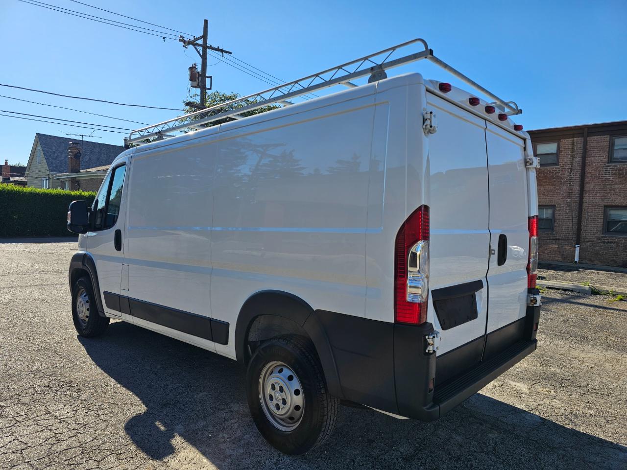 RAM ProMaster Cargo Van 1500 Low Roof 136" WB 2017