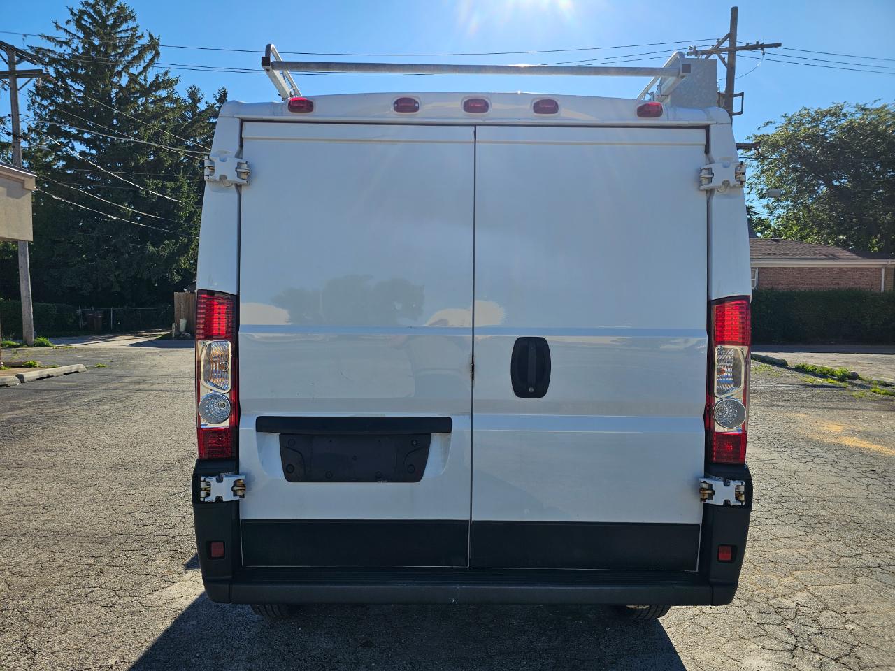 RAM ProMaster Cargo Van 1500 Low Roof 136" WB 2017