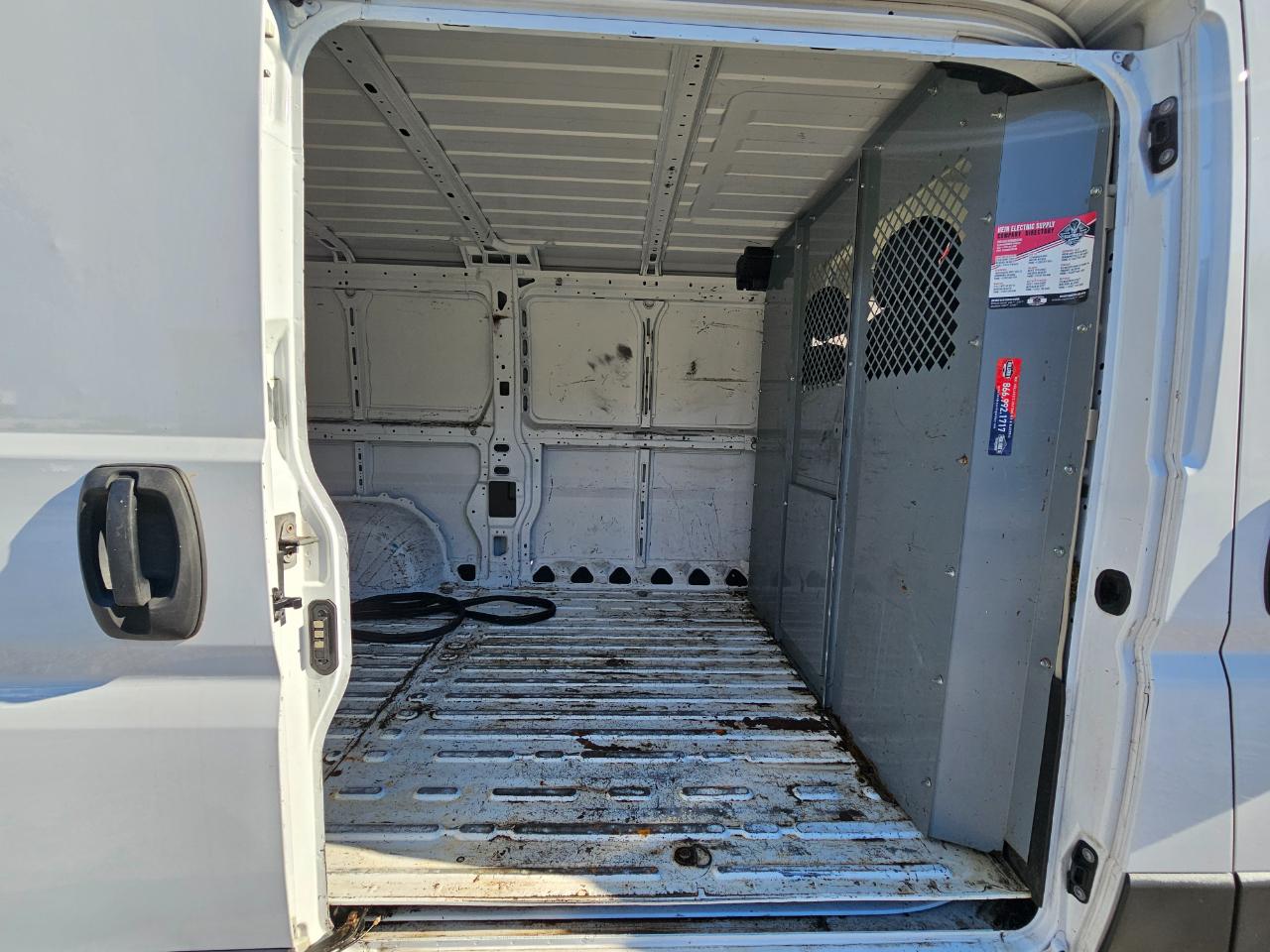 RAM ProMaster Cargo Van 1500 Low Roof 136" WB 2017