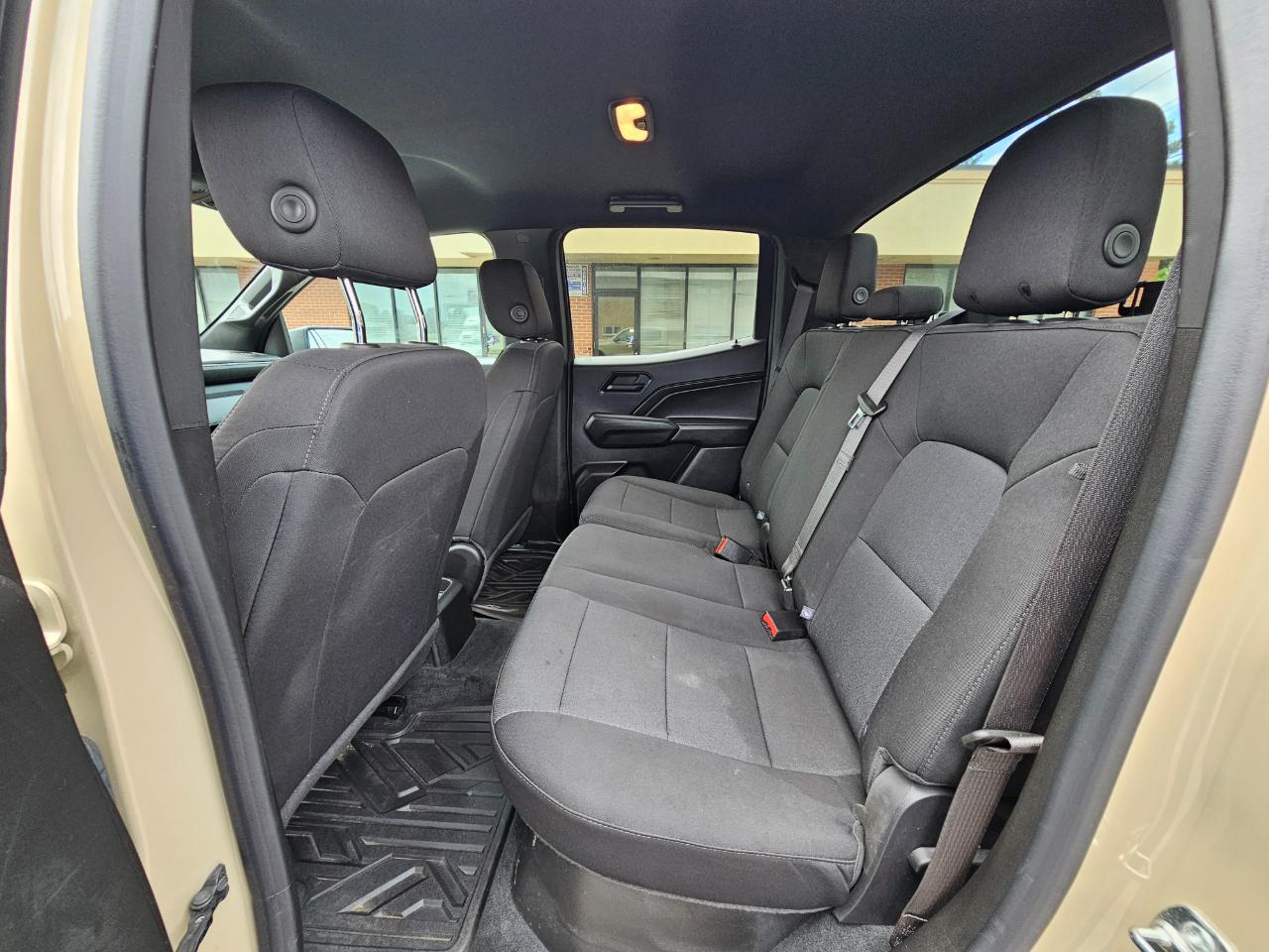 Chevrolet Colorado 2WD Crew Cab WT 2024