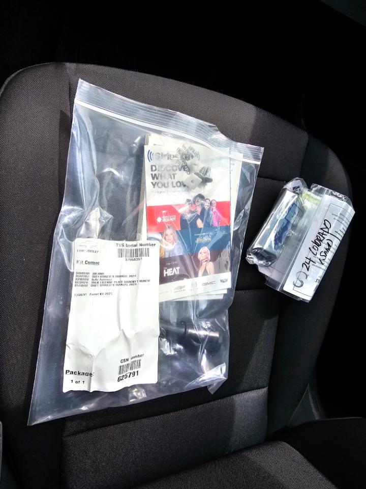 Chevrolet Colorado 2WD Crew Cab WT 2024