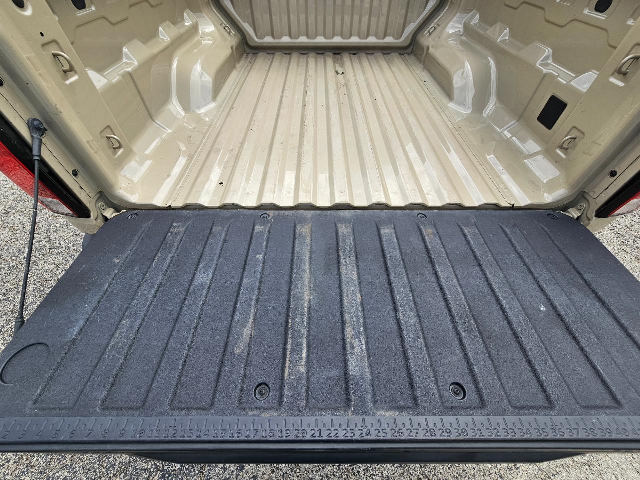 Chevrolet Colorado 2WD Crew Cab WT 2024