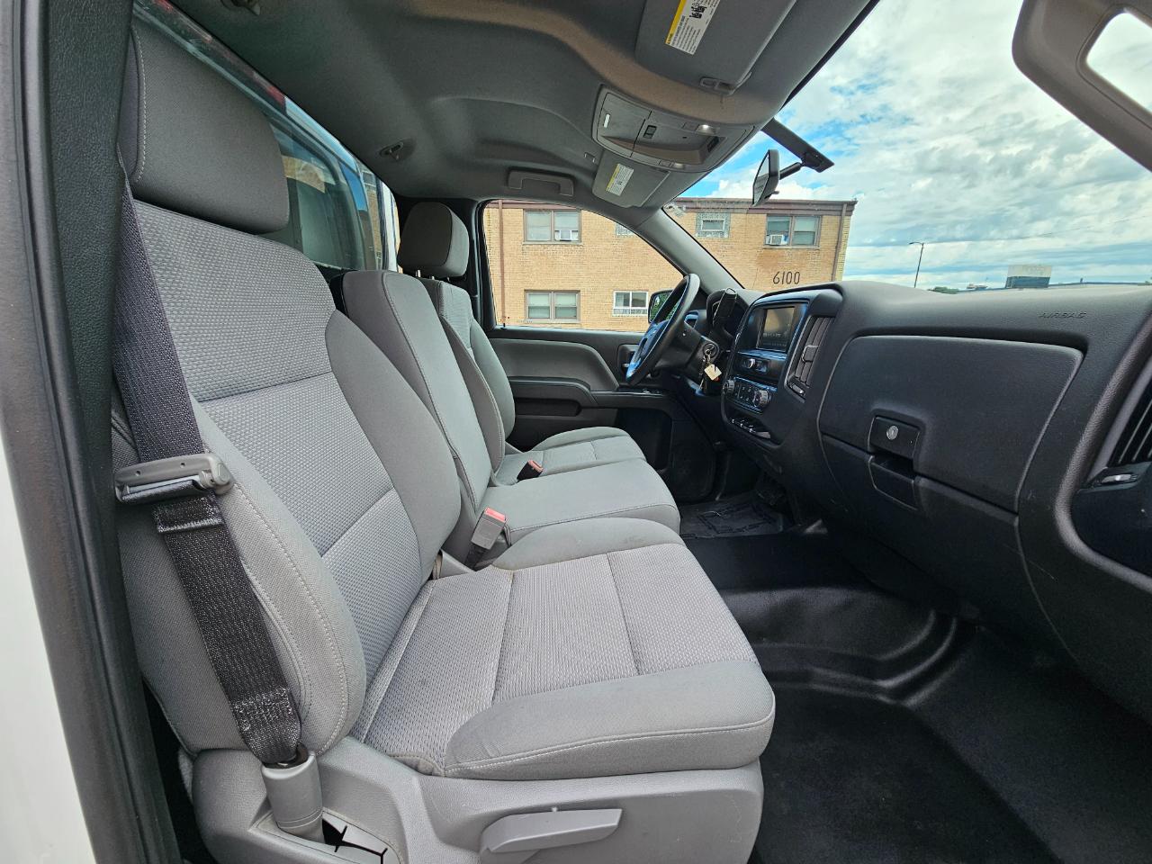 Chevrolet Silverado 1500 2WD Reg Cab 133.0" Work Truck 2018