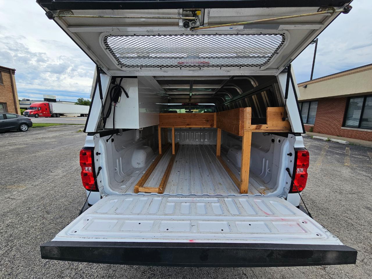 Chevrolet Silverado 1500 2WD Reg Cab 133.0" Work Truck 2018