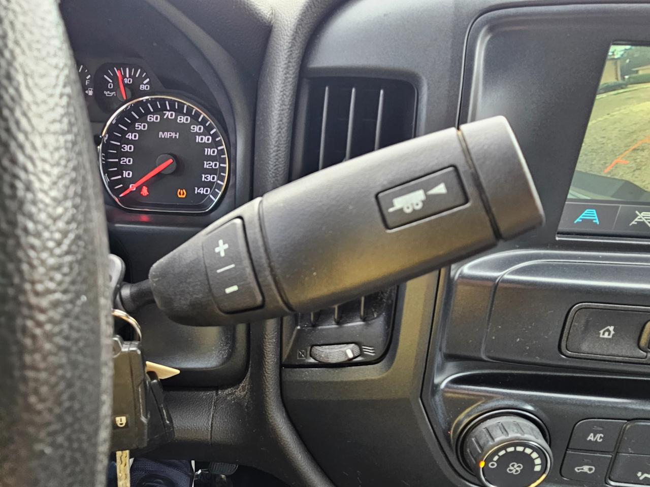 Chevrolet Silverado 1500 2WD Reg Cab 133.0" Work Truck 2018