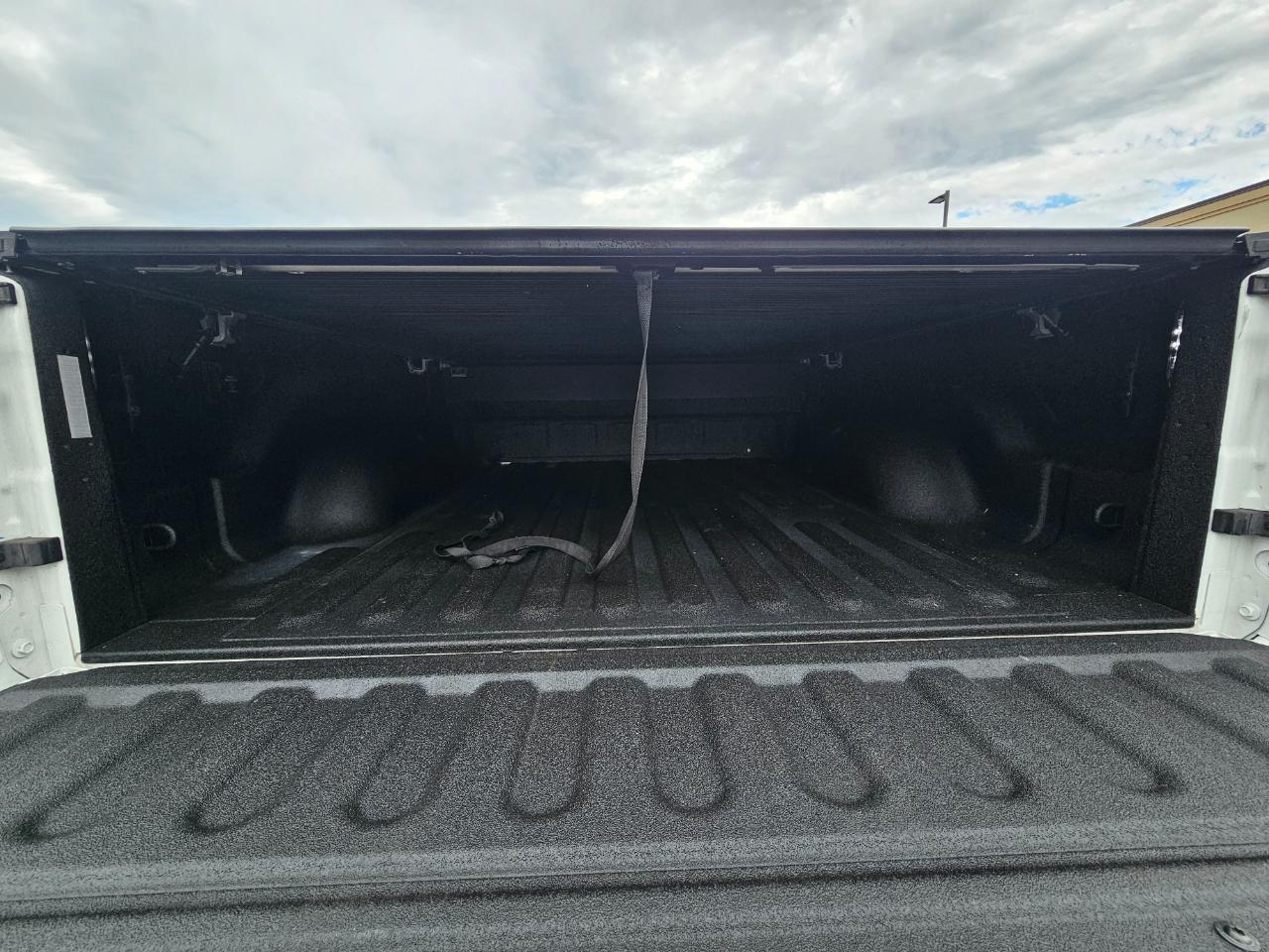 RAM 2500 Laramie 4x4 Crew Cab 6'4" Box 2023