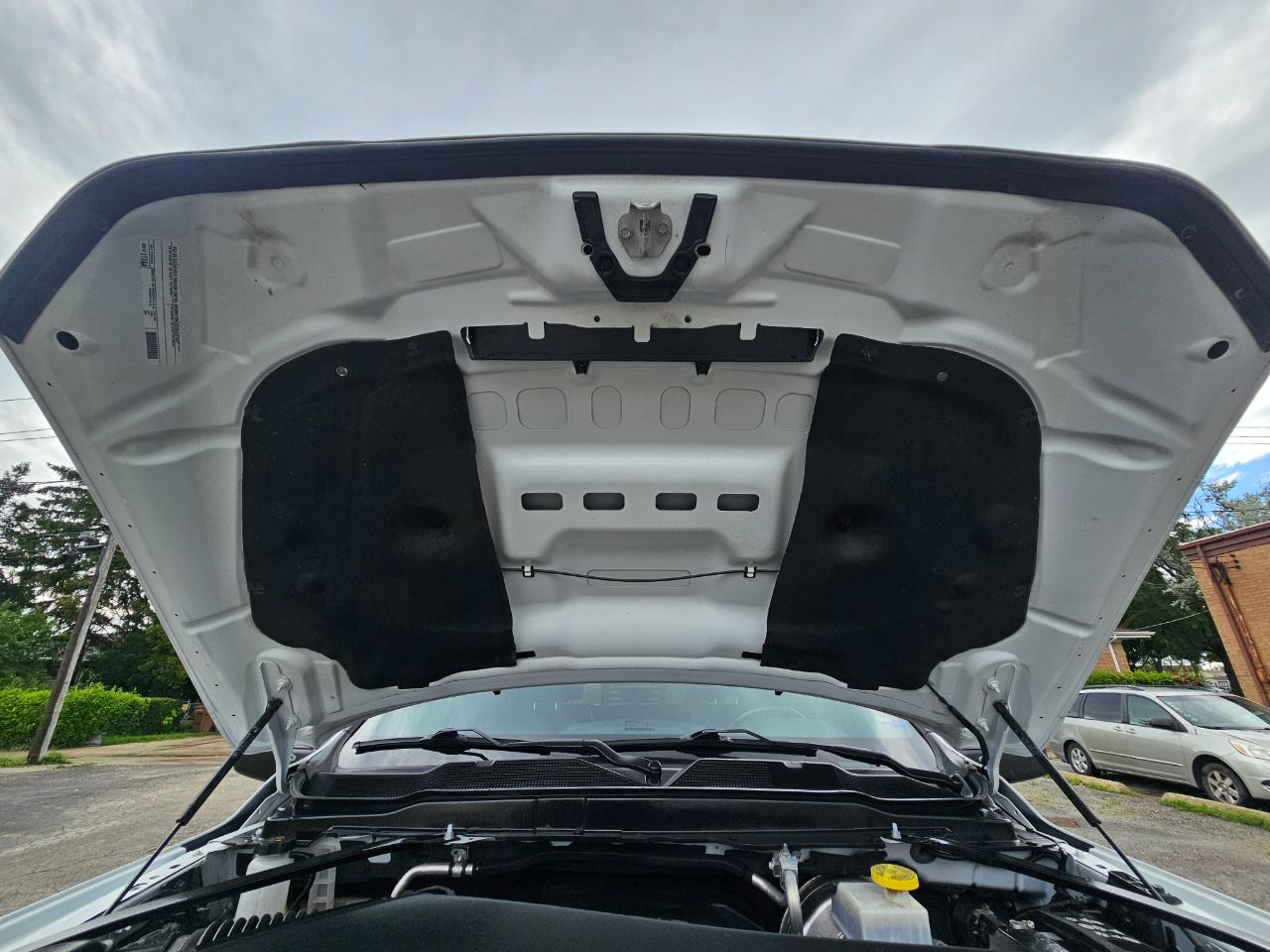 RAM 2500 Laramie 4x4 Crew Cab 6'4" Box 2023