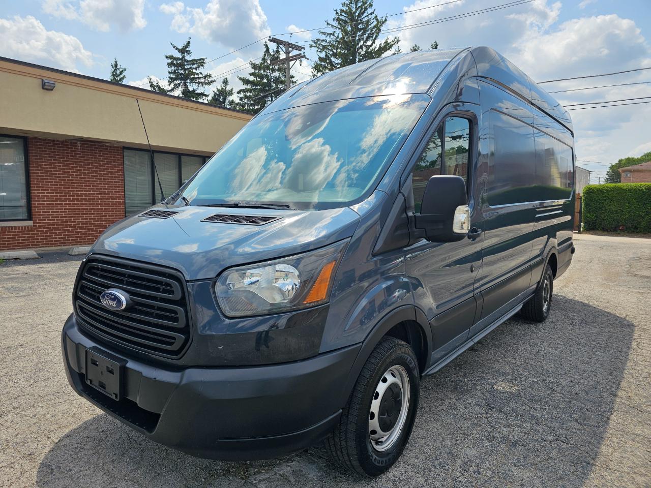 Ford Transit Van T-250 148" EL Hi Rf 9000 GVWR Sliding RH Dr 2019