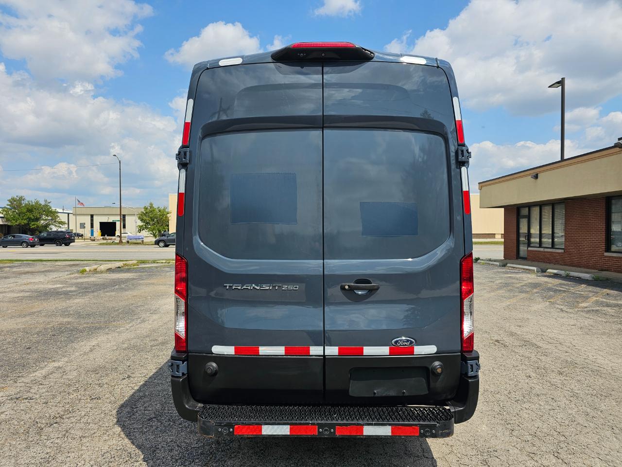 Ford Transit Van T-250 148" EL Hi Rf 9000 GVWR Sliding RH Dr 2019