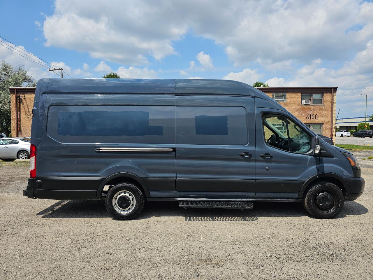 Ford Transit Van T-250 148" EL Hi Rf 9000 GVWR Sliding RH Dr 2019