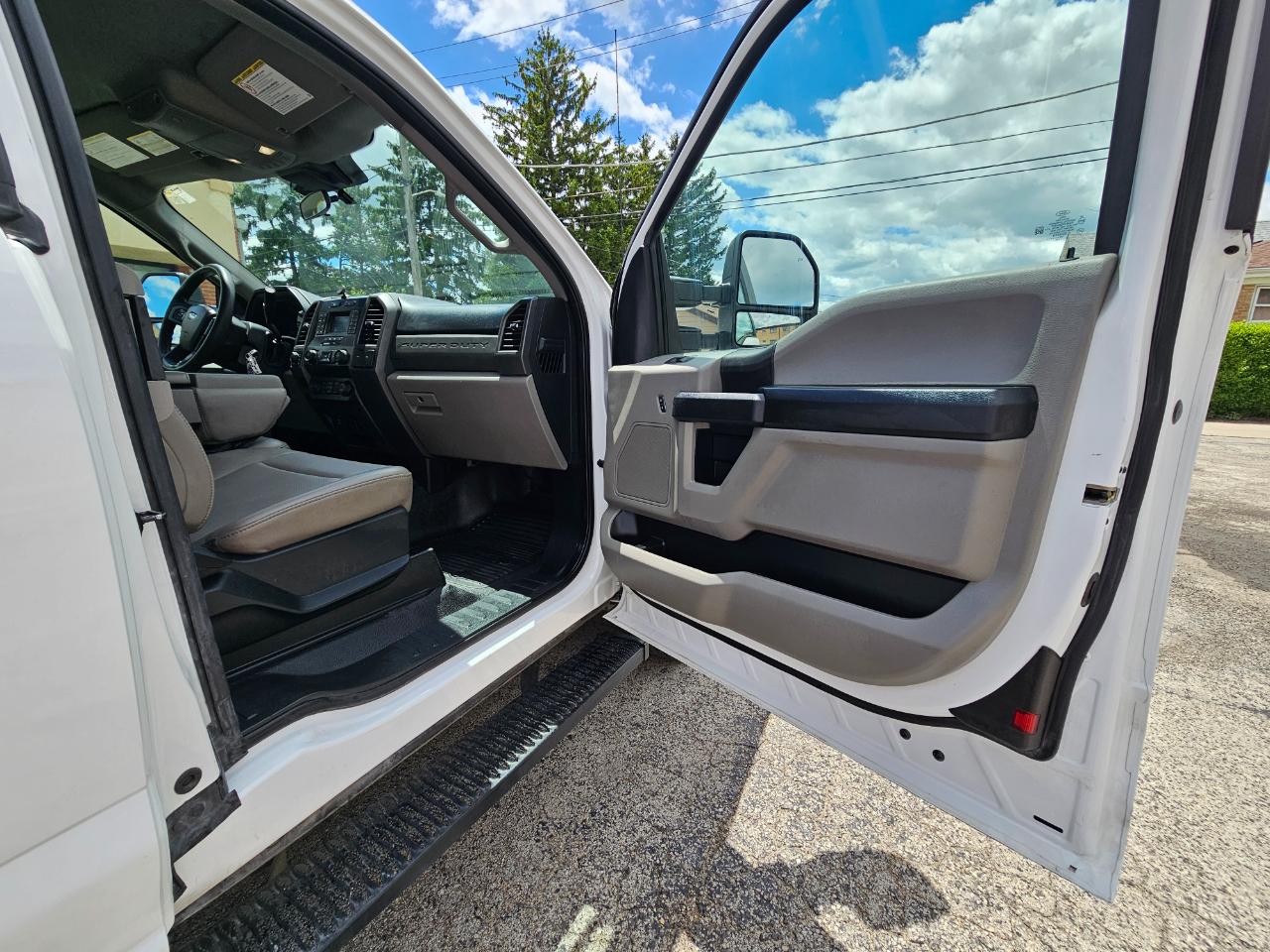 Ford Super Duty F-250 SRW 4WD SuperCab 158" XL 2020