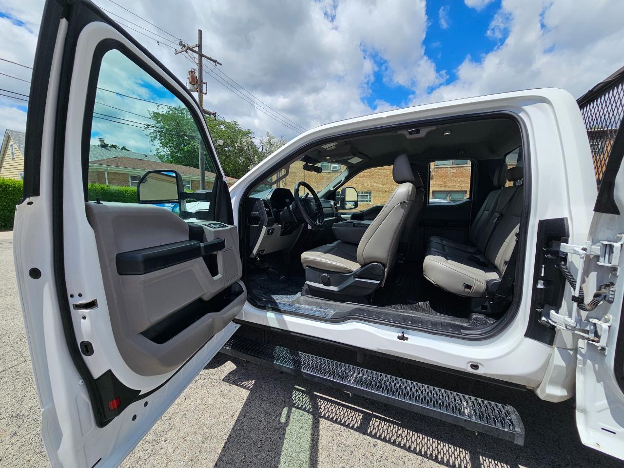 Ford Super Duty F-250 SRW 4WD SuperCab 158" XL 2020