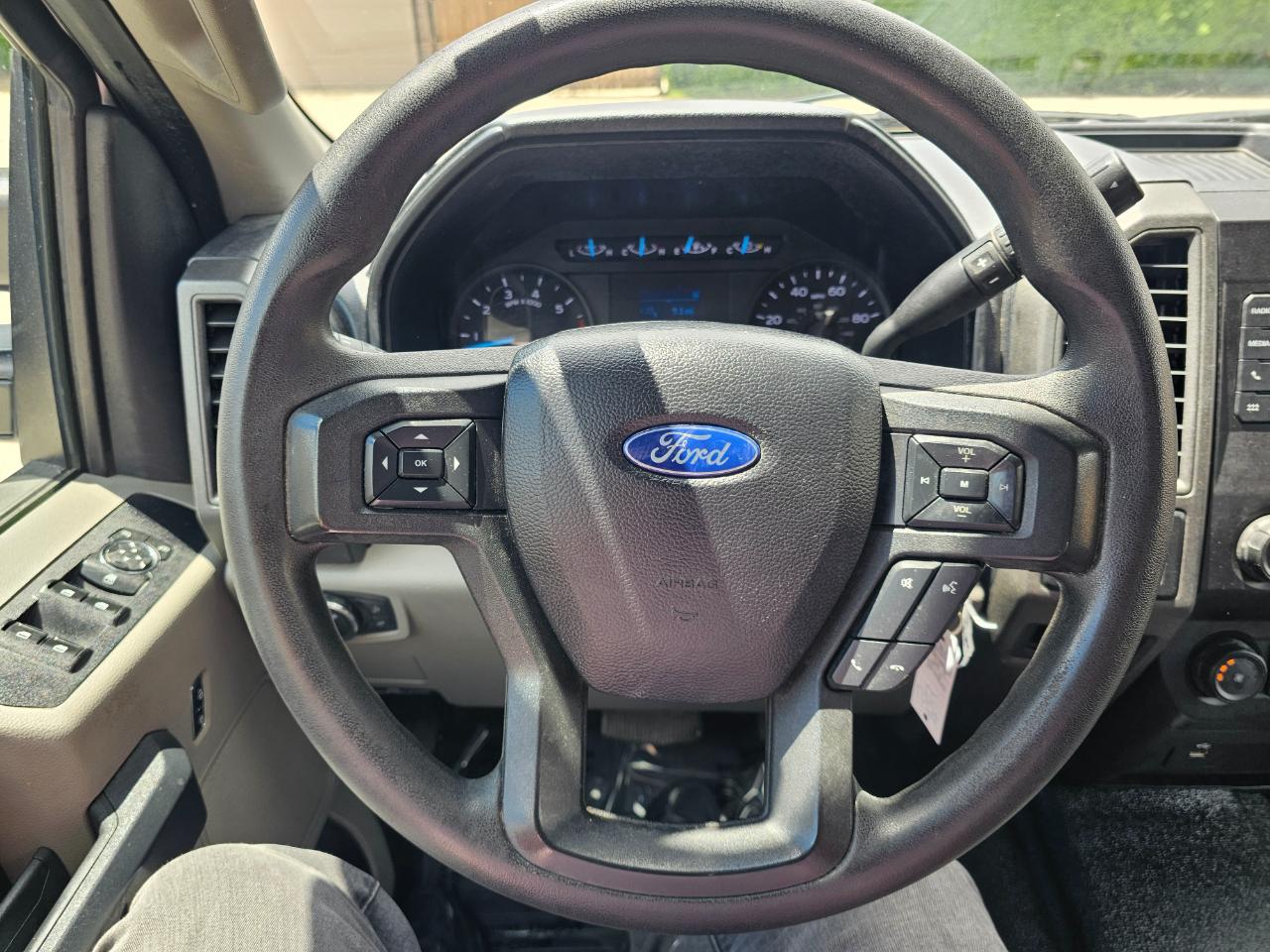 Ford Super Duty F-250 SRW 4WD SuperCab 158" XL 2020