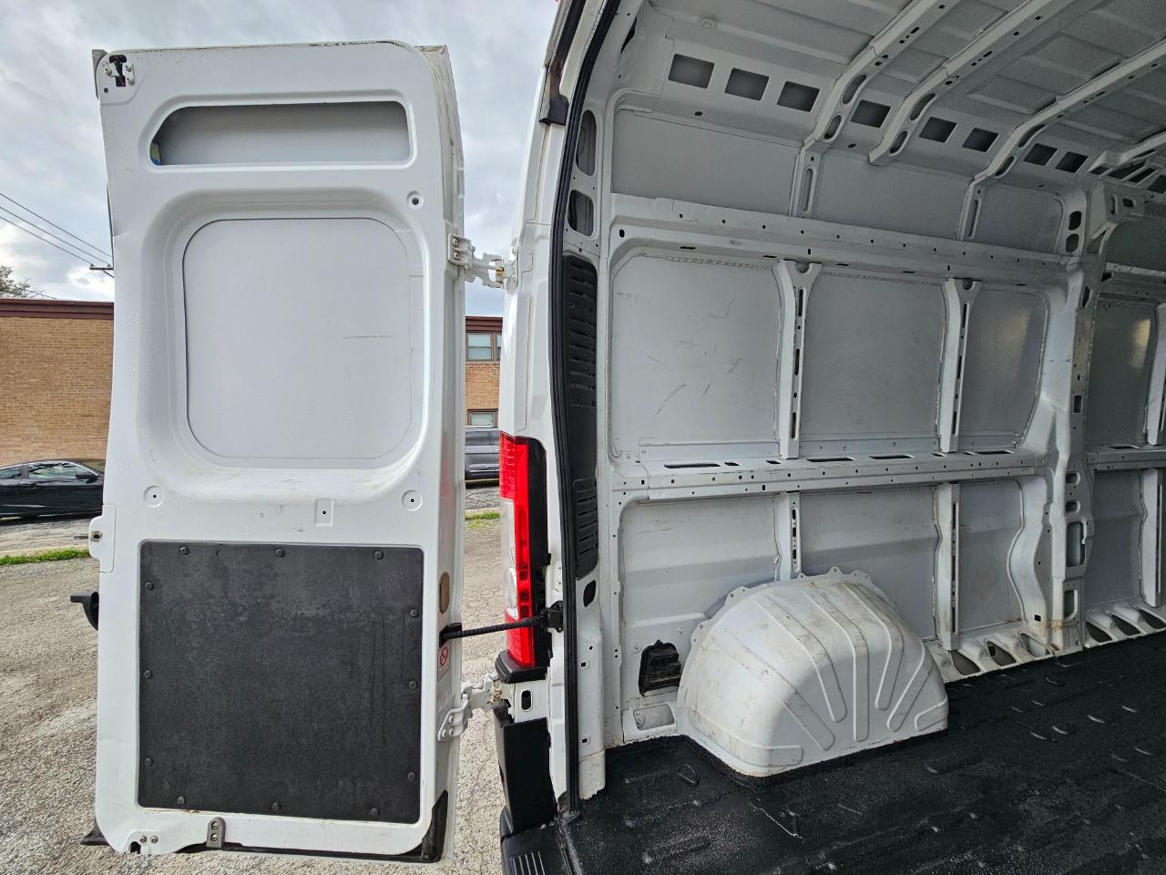 RAM ProMaster Cargo Van Tradesman 2500 High Roof 159" WB w/Pass Seat 2025