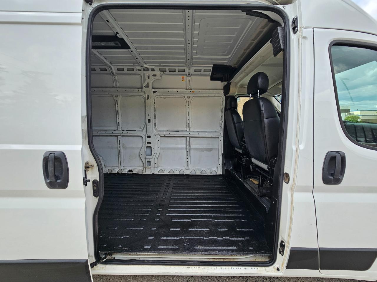 RAM ProMaster Cargo Van Tradesman 2500 High Roof 159" WB w/Pass Seat 2025