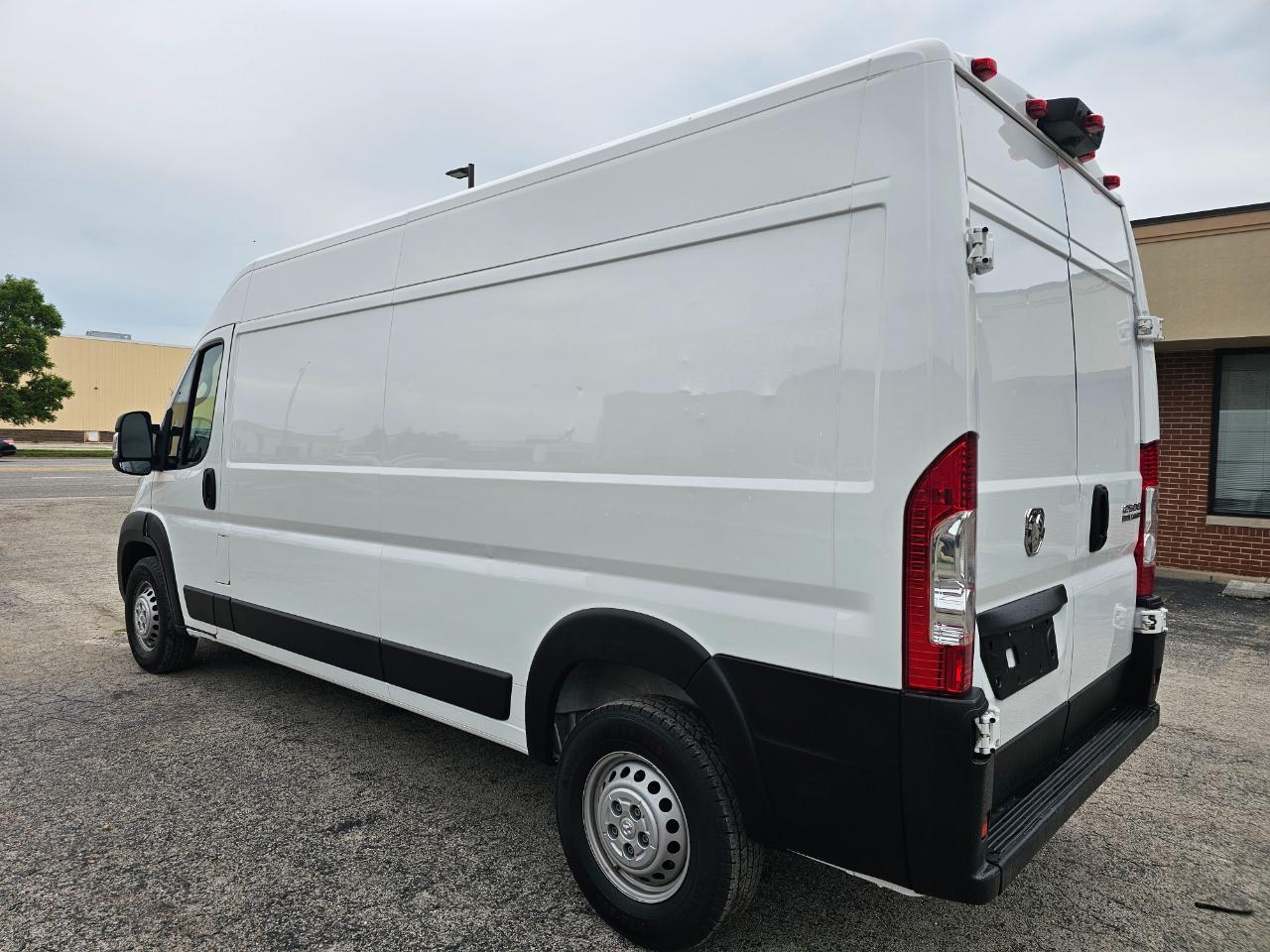 RAM ProMaster Cargo Van Tradesman 2500 High Roof 159" WB w/Pass Seat 2024