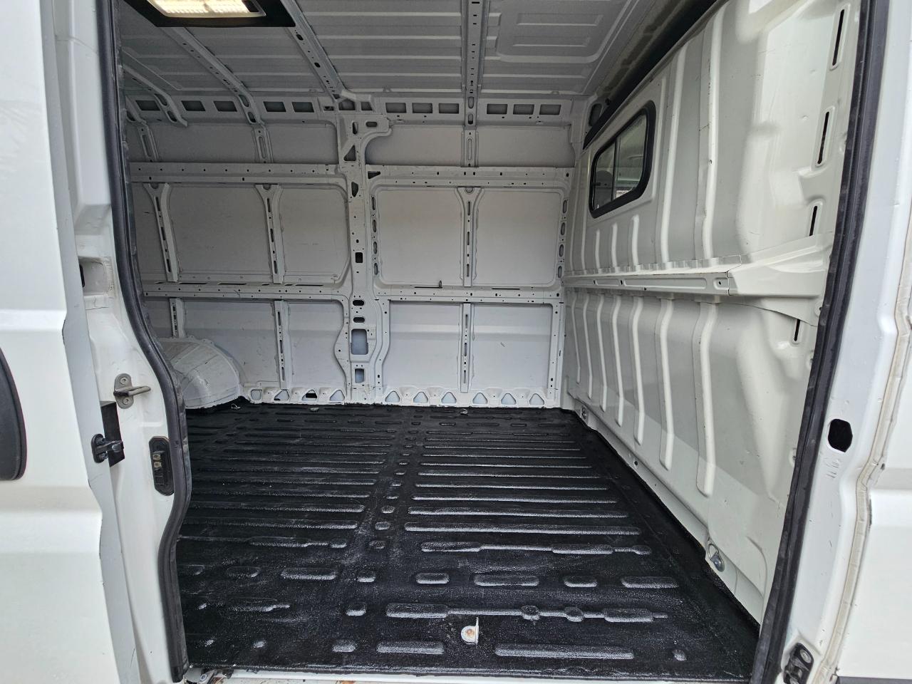 RAM ProMaster Cargo Van Tradesman 2500 High Roof 159" WB w/Pass Seat 2024
