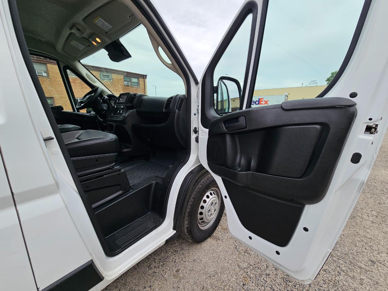 RAM ProMaster Cargo Van Tradesman 2500 High Roof 159" WB w/Pass Seat 2024