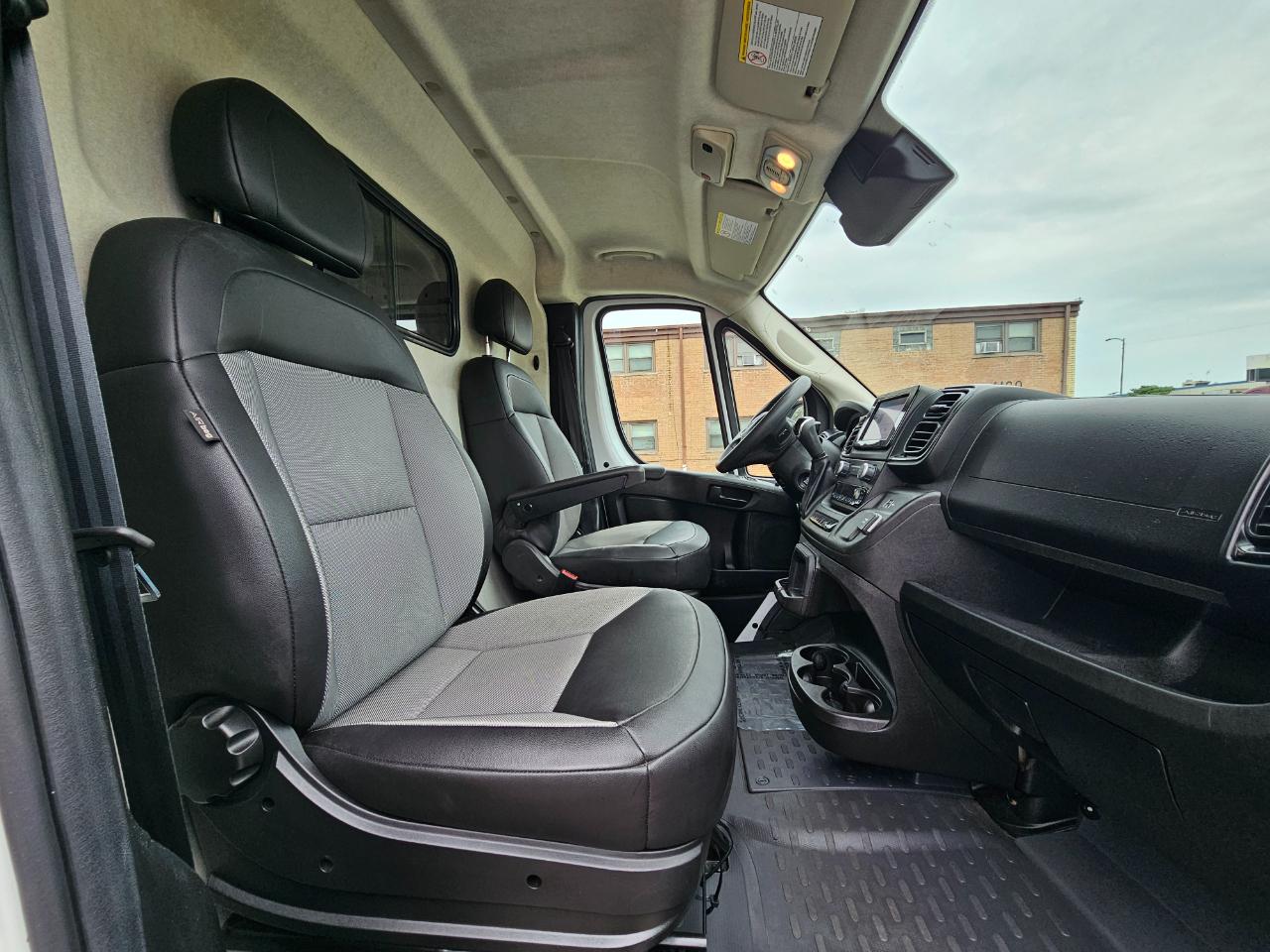 RAM ProMaster Cargo Van Tradesman 2500 High Roof 159" WB w/Pass Seat 2024