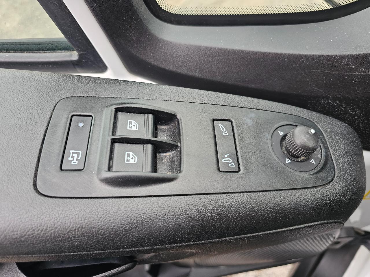 RAM ProMaster Cargo Van Tradesman 2500 High Roof 159" WB w/Pass Seat 2024