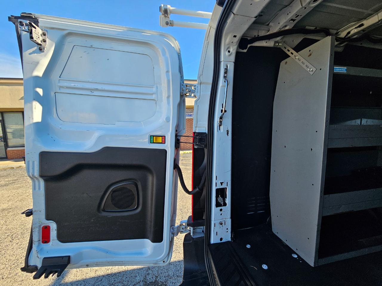 Ford Transit Cargo Van T-250 148" Low Rf 9000 GVWR Swing-Out RH Dr 2018