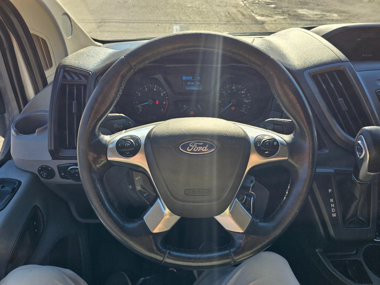 Ford Transit Cargo Van T-250 148" Low Rf 9000 GVWR Swing-Out RH Dr 2018