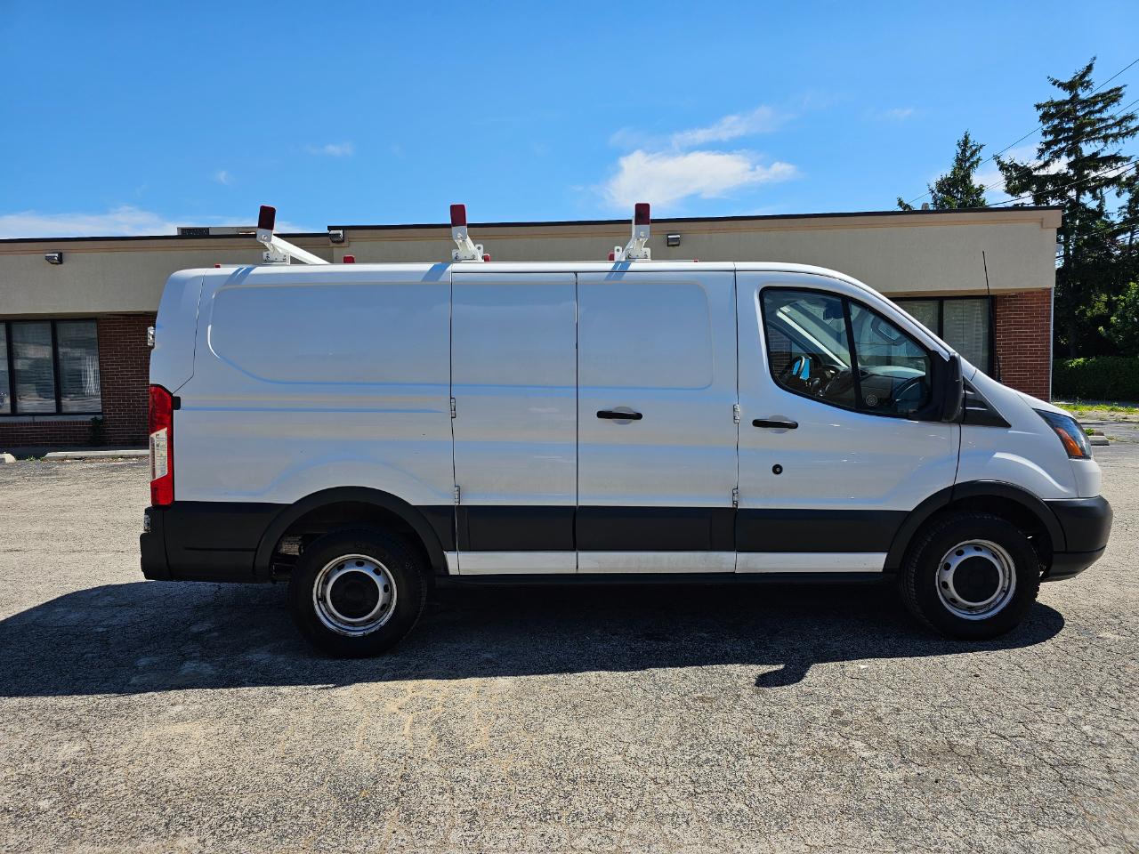 Ford Transit Cargo Van T-350 148" Low Rf 9500 GVWR Swing-Out RH Dr 2016