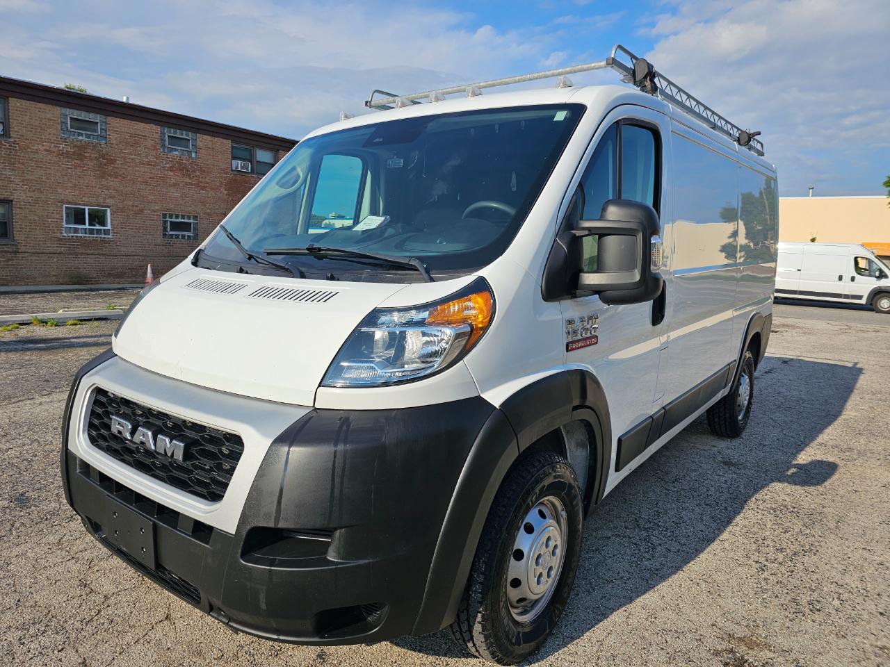 RAM ProMaster Cargo Van 1500 Low Roof 136" WB 2022