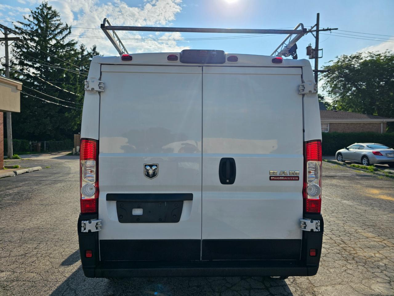 RAM ProMaster Cargo Van 1500 Low Roof 136" WB 2022