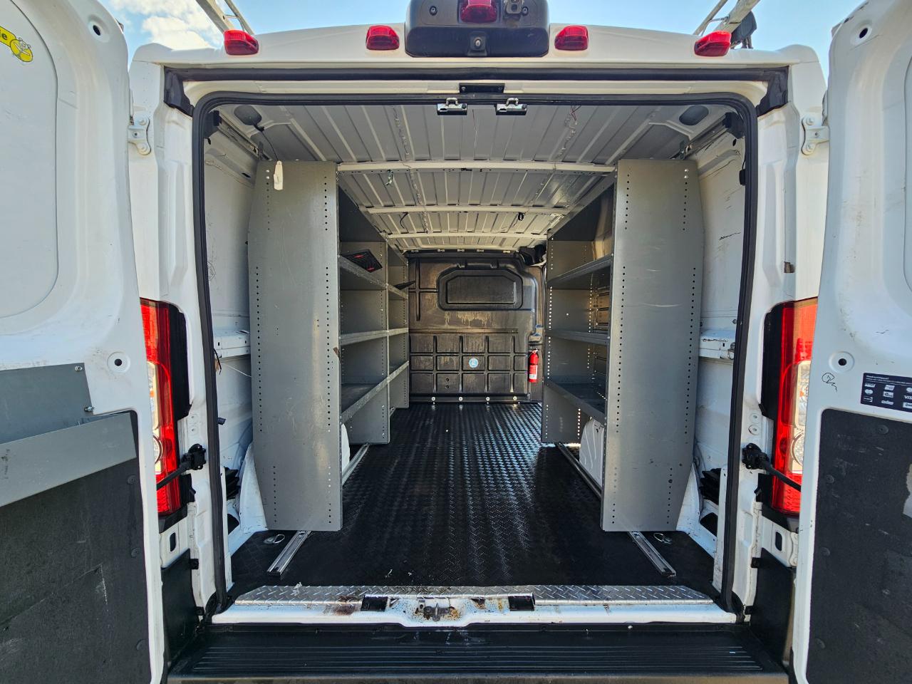 RAM ProMaster Cargo Van 1500 Low Roof 136" WB 2022