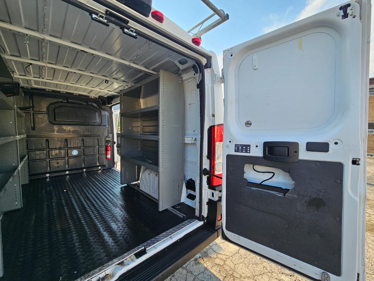 RAM ProMaster Cargo Van 1500 Low Roof 136" WB 2022