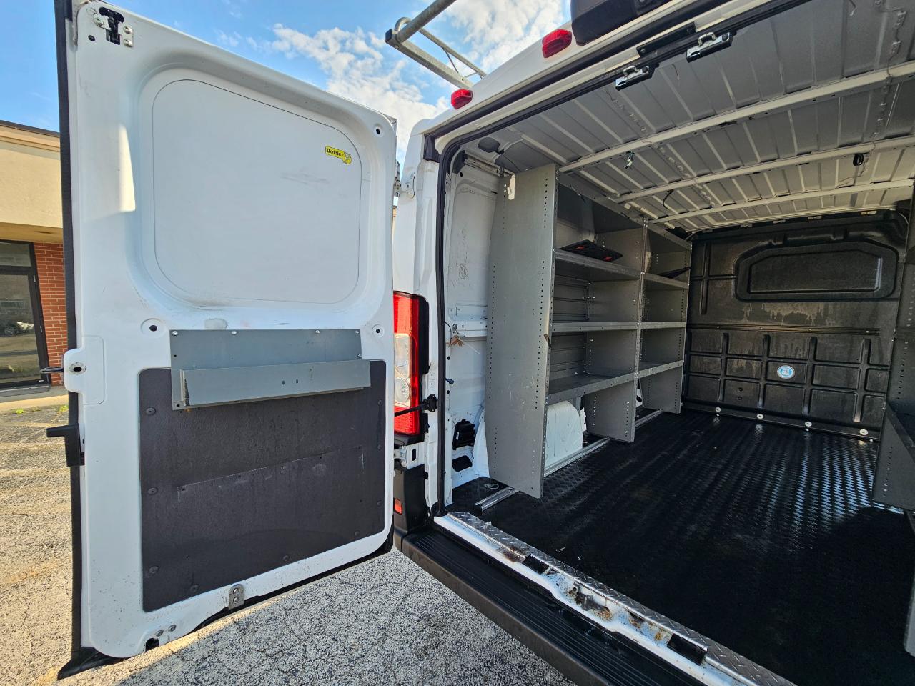 RAM ProMaster Cargo Van 1500 Low Roof 136" WB 2022