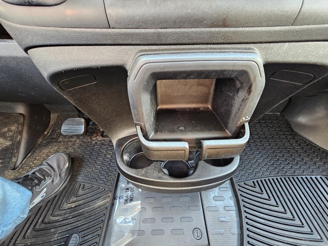 RAM ProMaster Cargo Van 1500 Low Roof 136" WB 2022