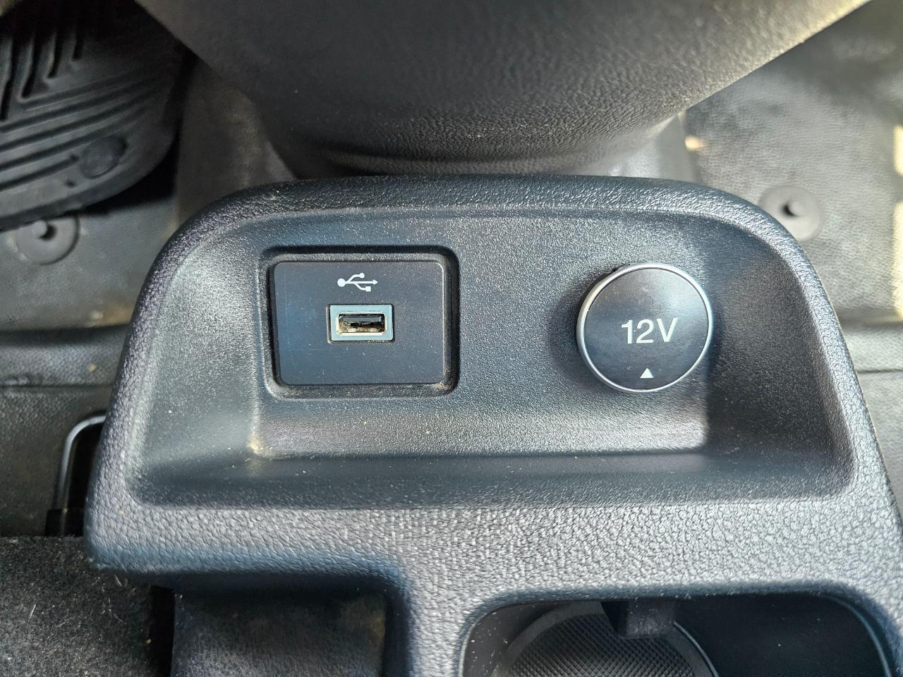 Ford Transit Connect Van XL LWB w/Rear Symmetrical Doors 2019