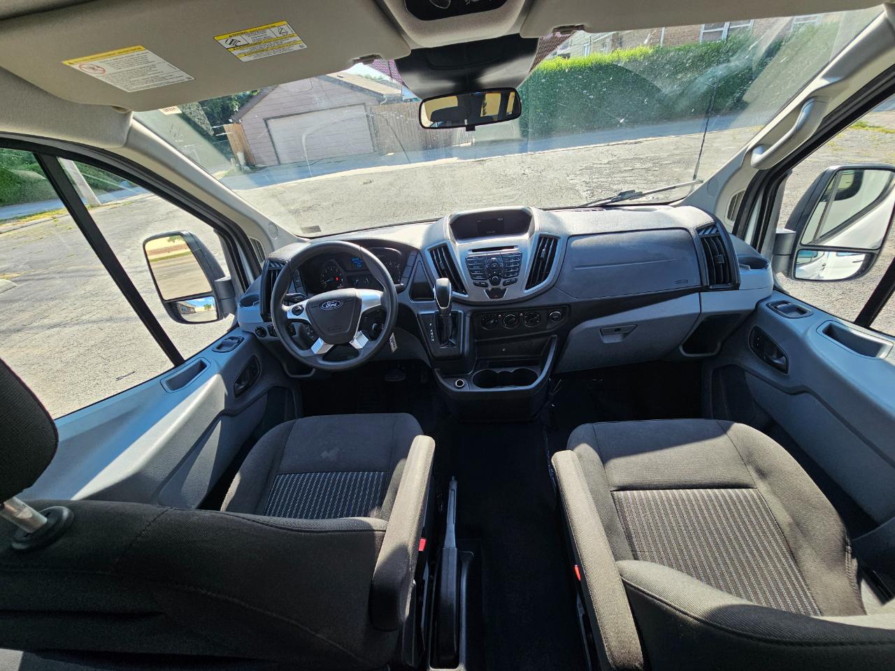 Ford Transit Passenger Wagon T-350 148" Low Roof XLT Swing-Out RH Dr 2019