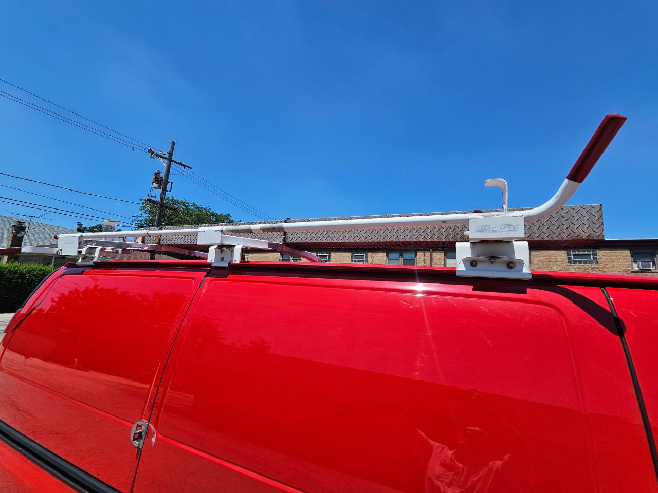 Chevrolet Express Cargo Van RWD 1500 135" 2013