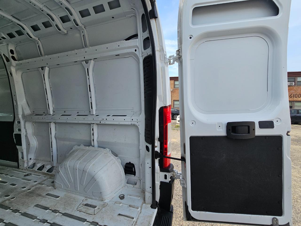 RAM ProMaster Cargo Van Tradesman 3500 High Roof 159" WB w/Pass Seat 2025