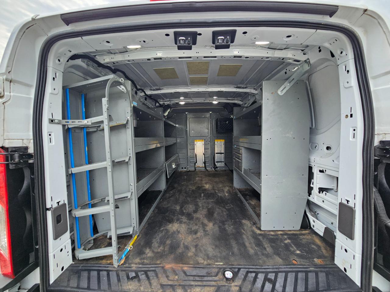 Ford Transit Cargo Van T-250 130" Low Rf 9070 GVWR AWD 2022