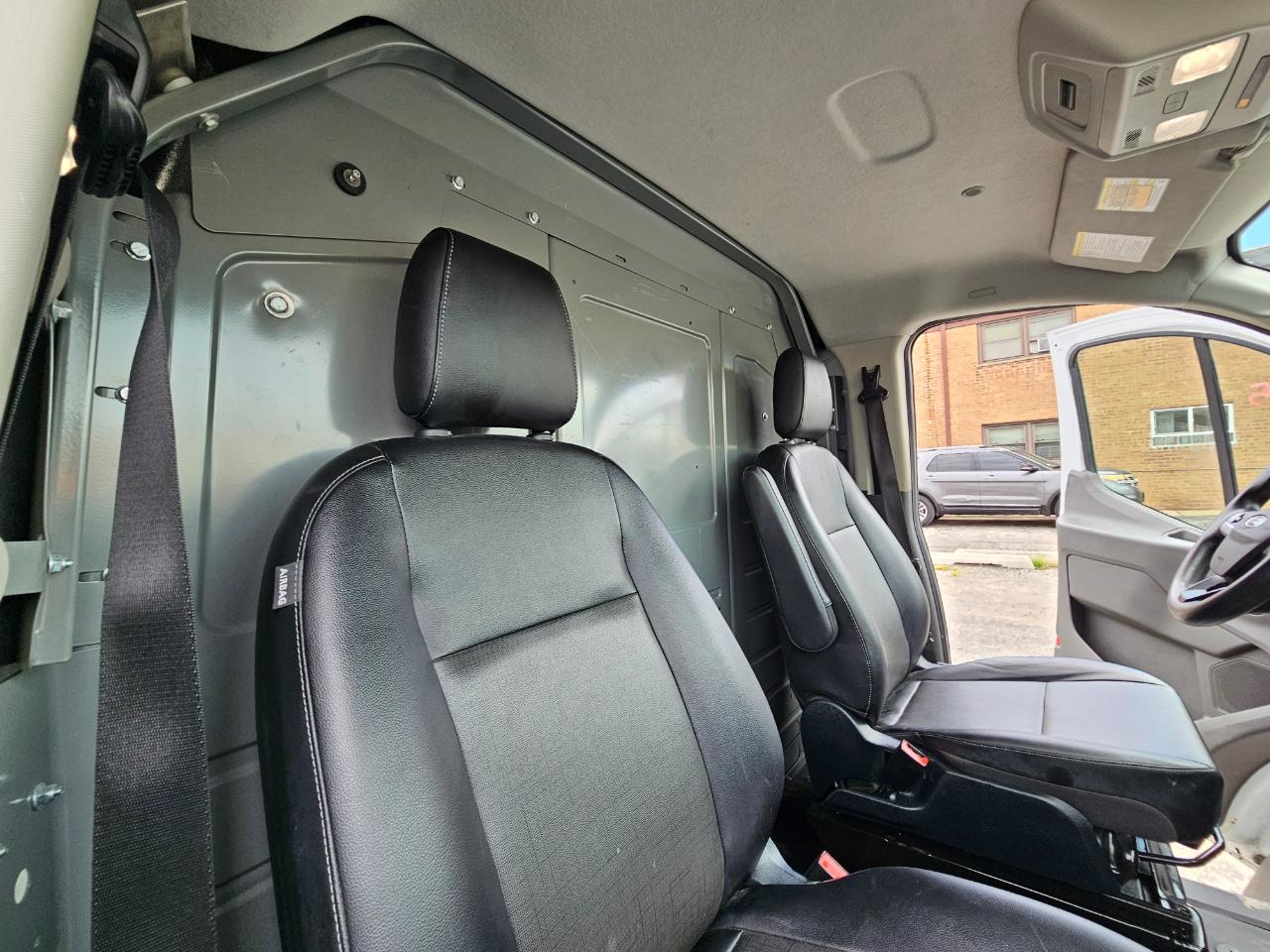Ford Transit Cargo Van T-250 130" Low Rf 9070 GVWR AWD 2022