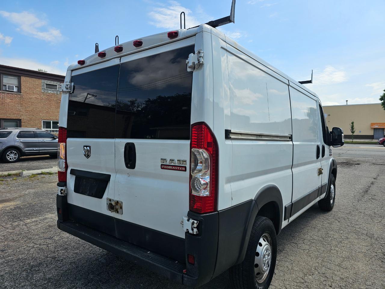 RAM ProMaster Cargo Van 1500 Low Roof 136" WB 2016