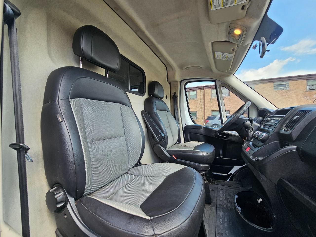RAM ProMaster Cargo Van 1500 Low Roof 136" WB 2016