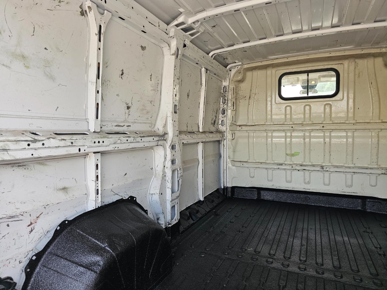 RAM ProMaster Cargo Van 1500 Low Roof 136" WB 2016