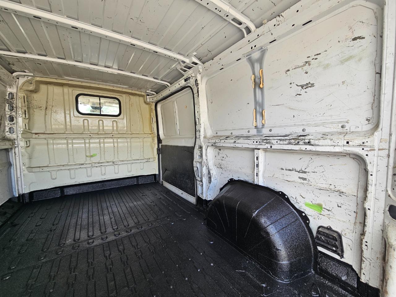 RAM ProMaster Cargo Van 1500 Low Roof 136" WB 2016
