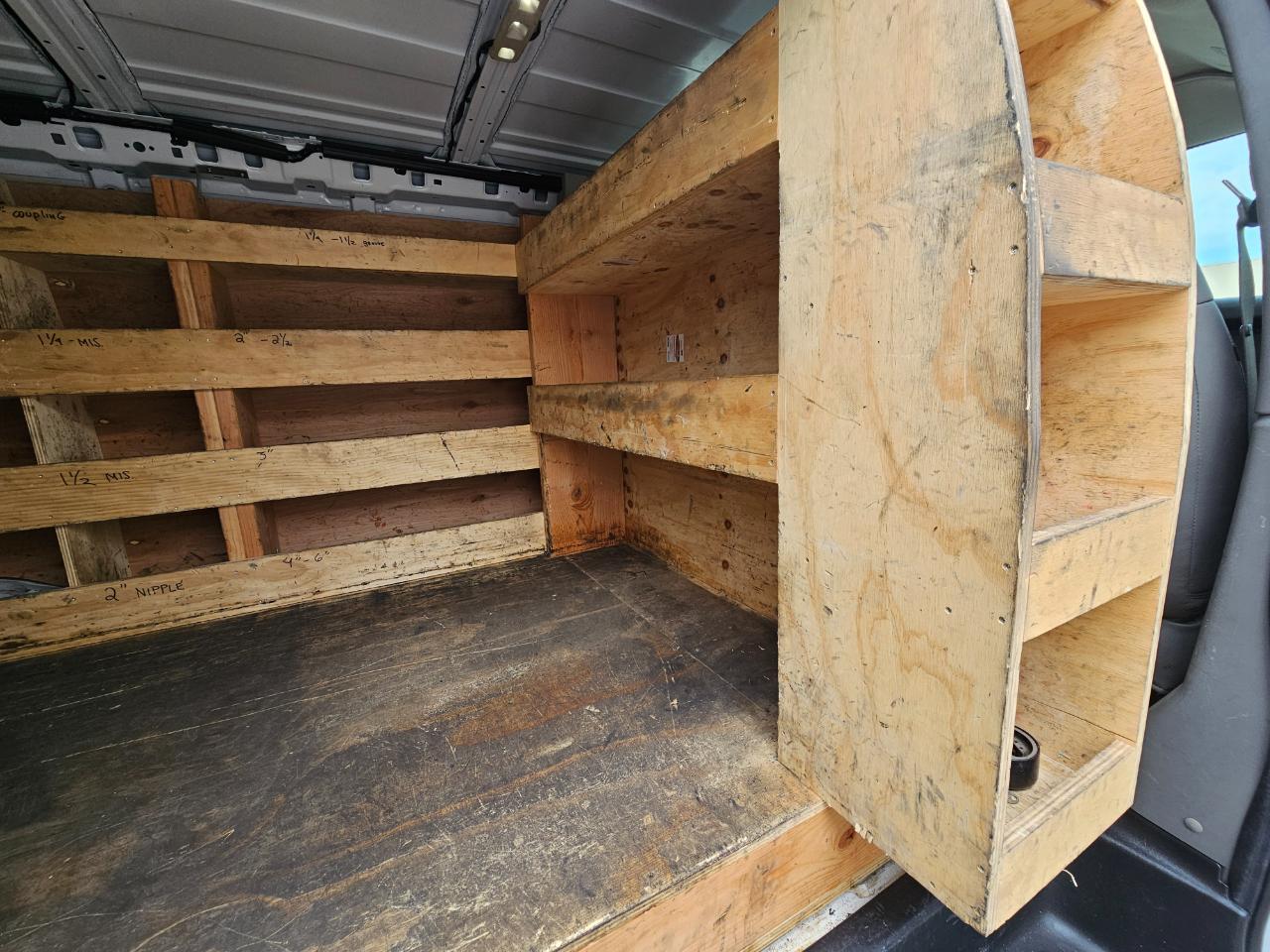 Chevrolet Express Cargo Van RWD 3500 135" 2021