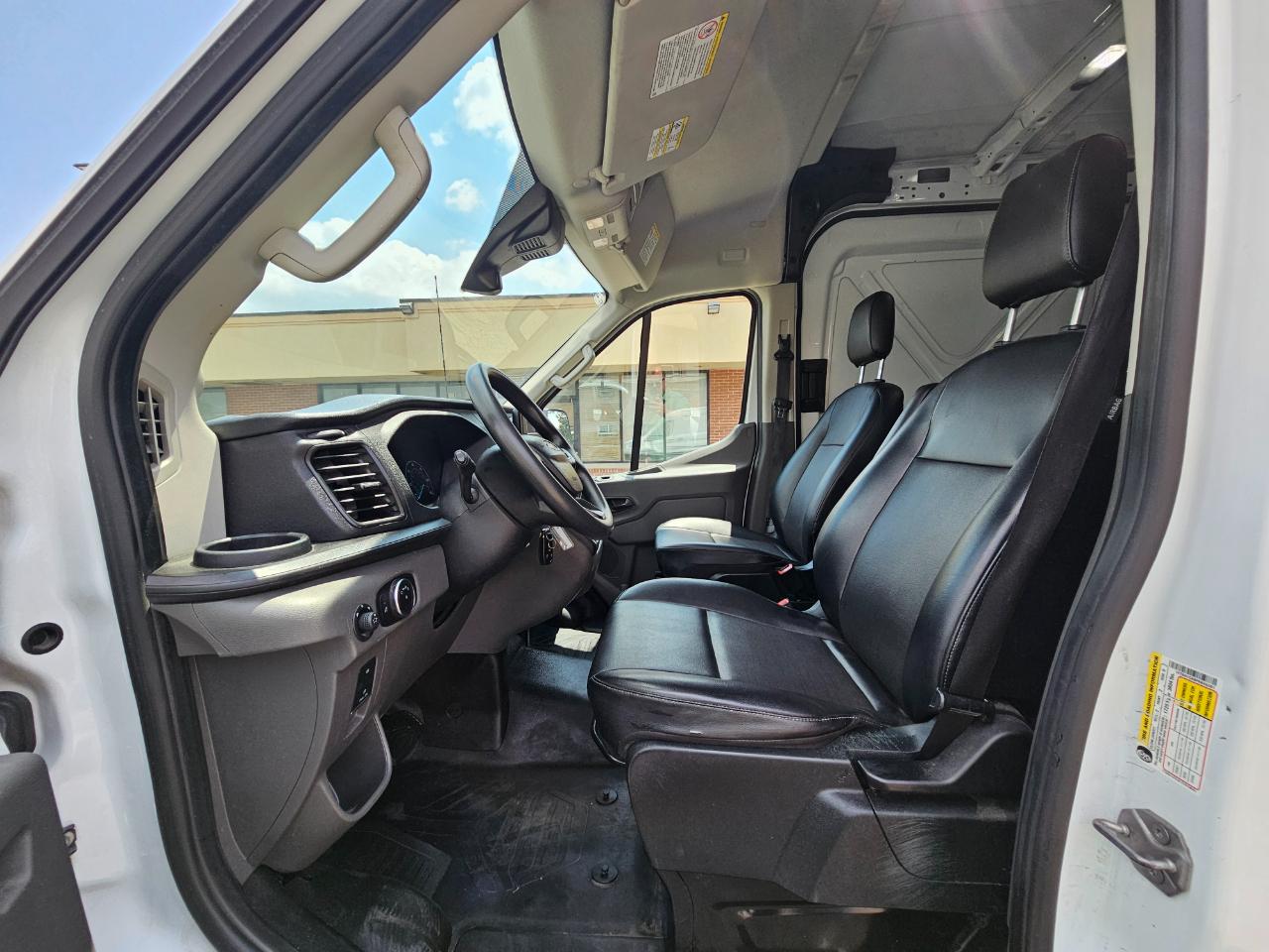 Ford Transit Cargo Van T-250 148" Med Rf 9070 GVWR RWD 2023