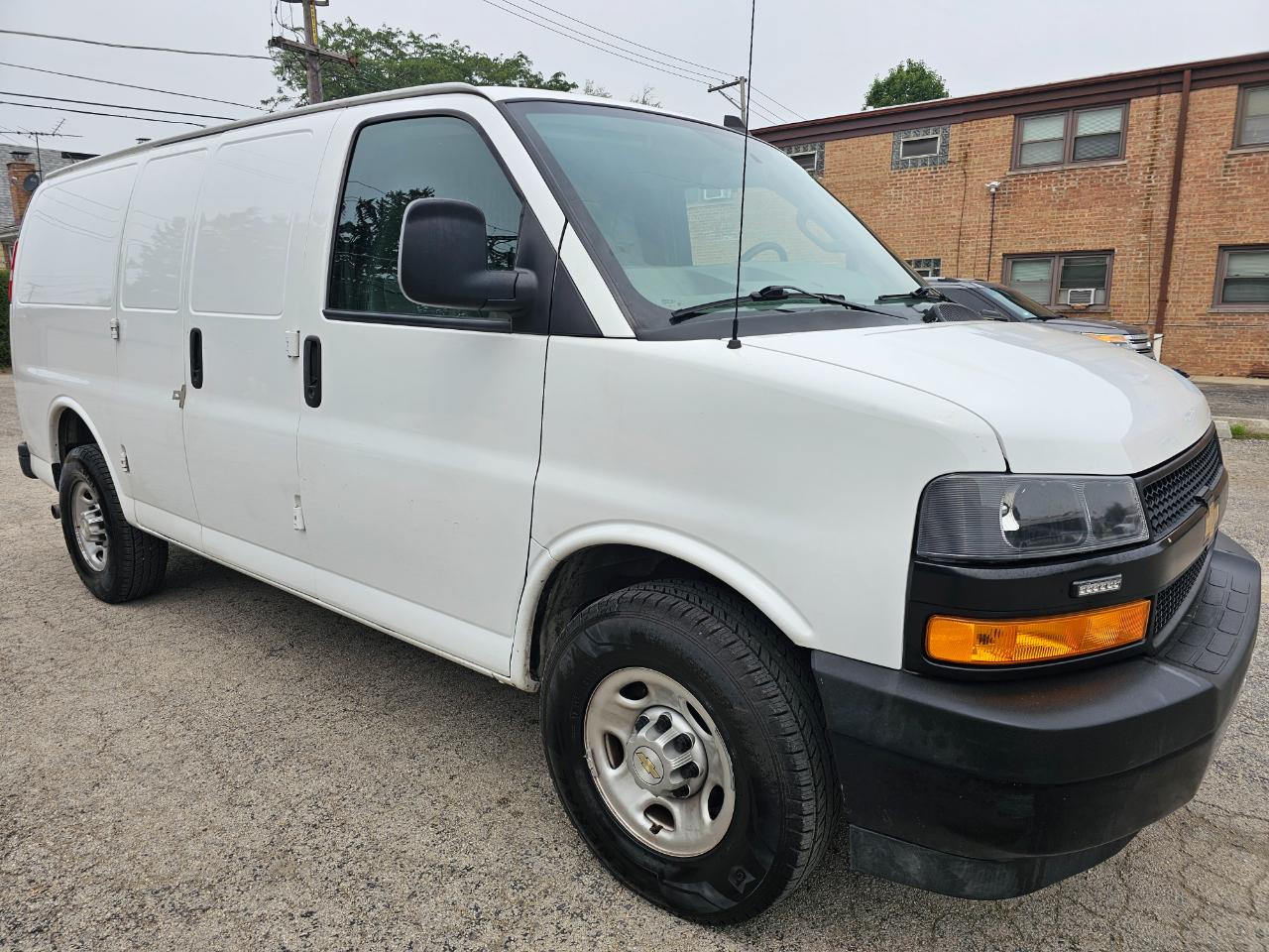 2020 Chevrolet Express Cargo Van RWD 2500 135"